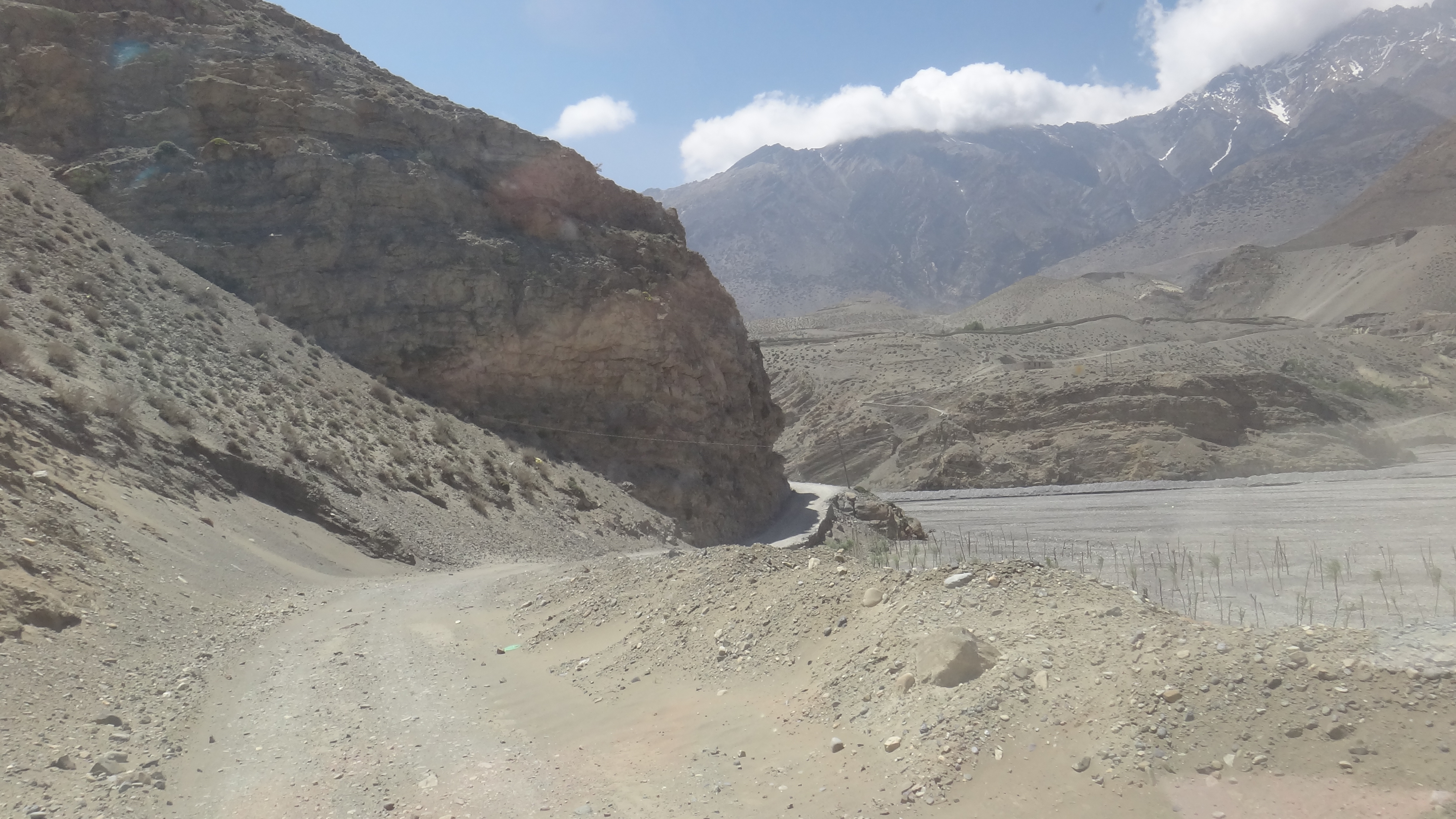 Muktinath_to_Jomsom – TravelinPoints